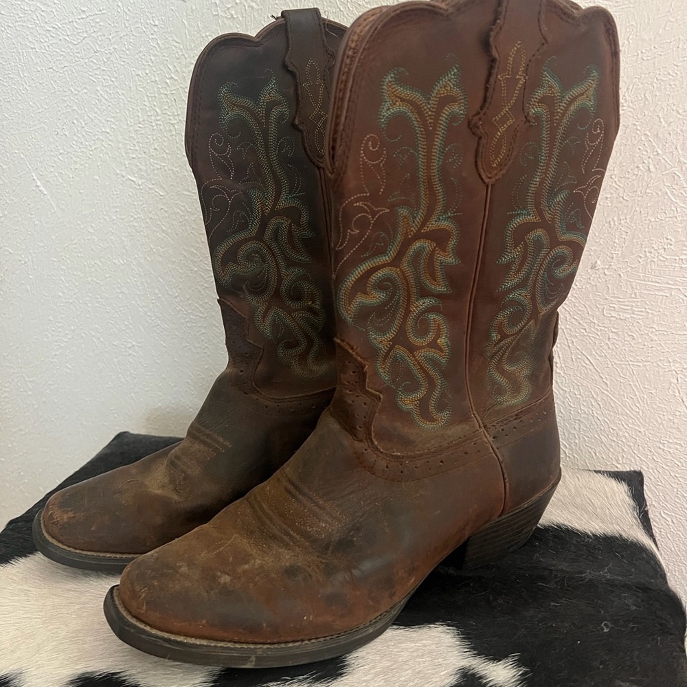 Justin Boots Brown and Blue Embroidered Women's Boots